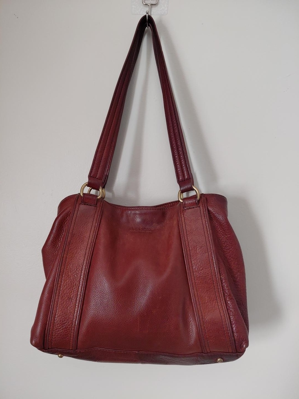 Leather Shoulder Bag in Deep Burgundy - Classic Women's Tote